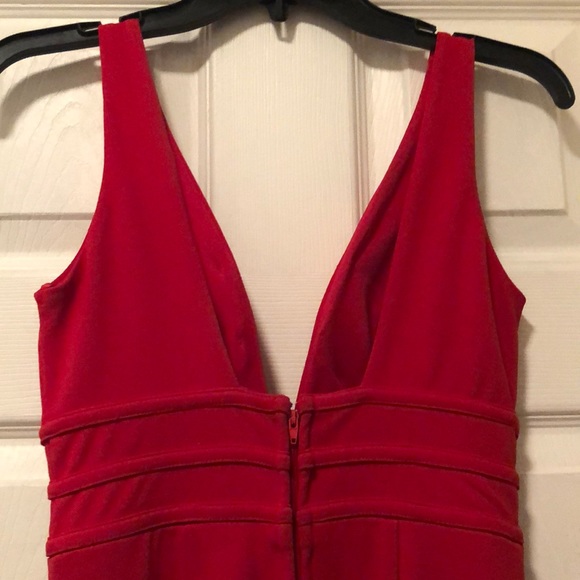 Jadi Kristopher Red Elegant Dress - Picture 3 of 3